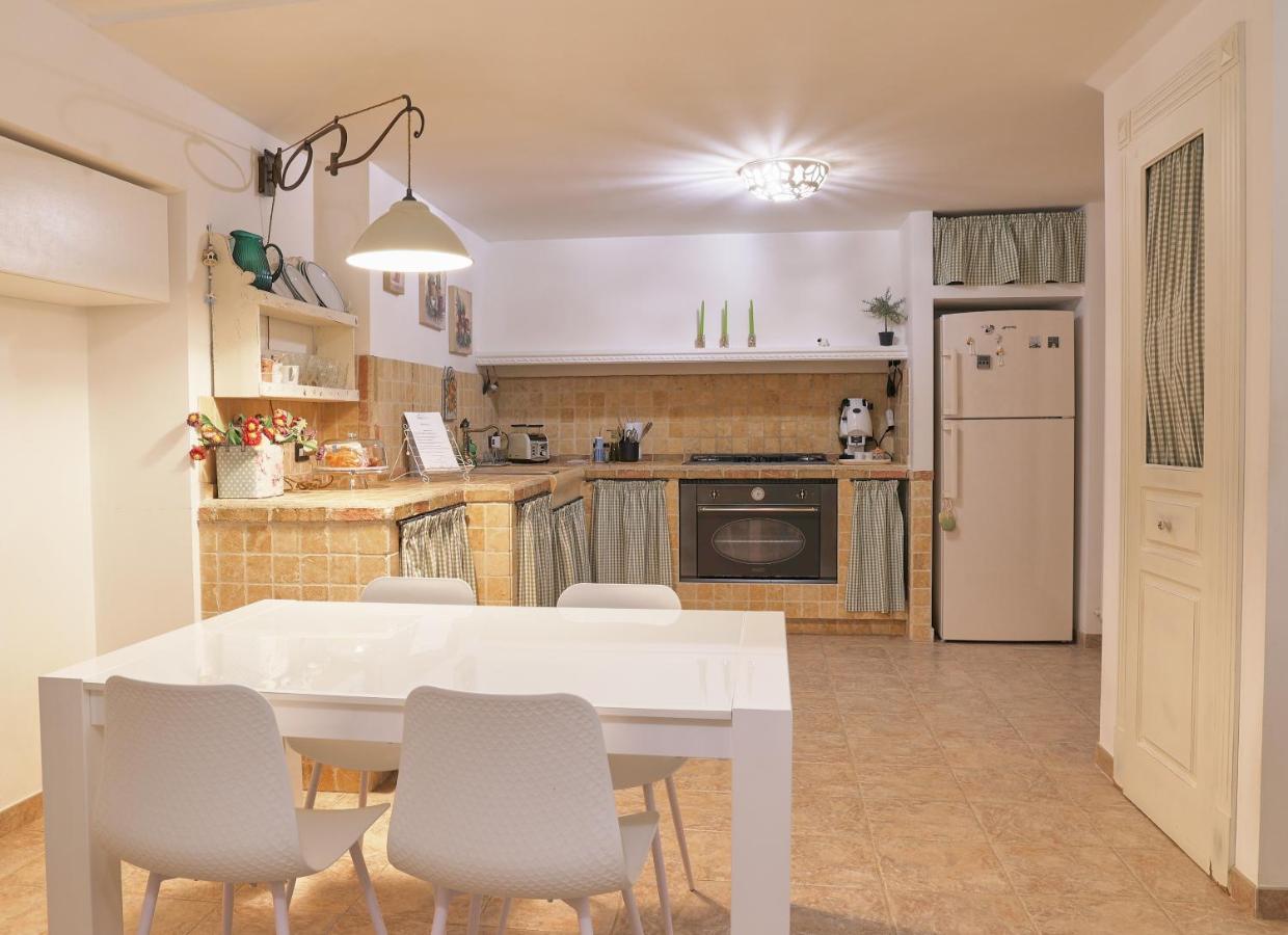 Taverna Del Colle, Tra Relax E Comfort ペスカーラ エクステリア 写真